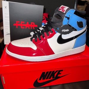 AJ1 RETRO HIGH OG FEARLESS